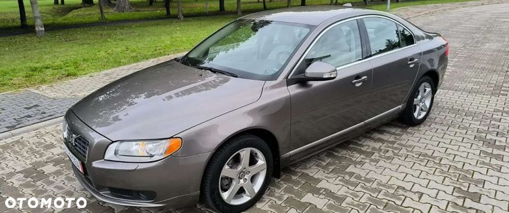 Volvo S80 - 1