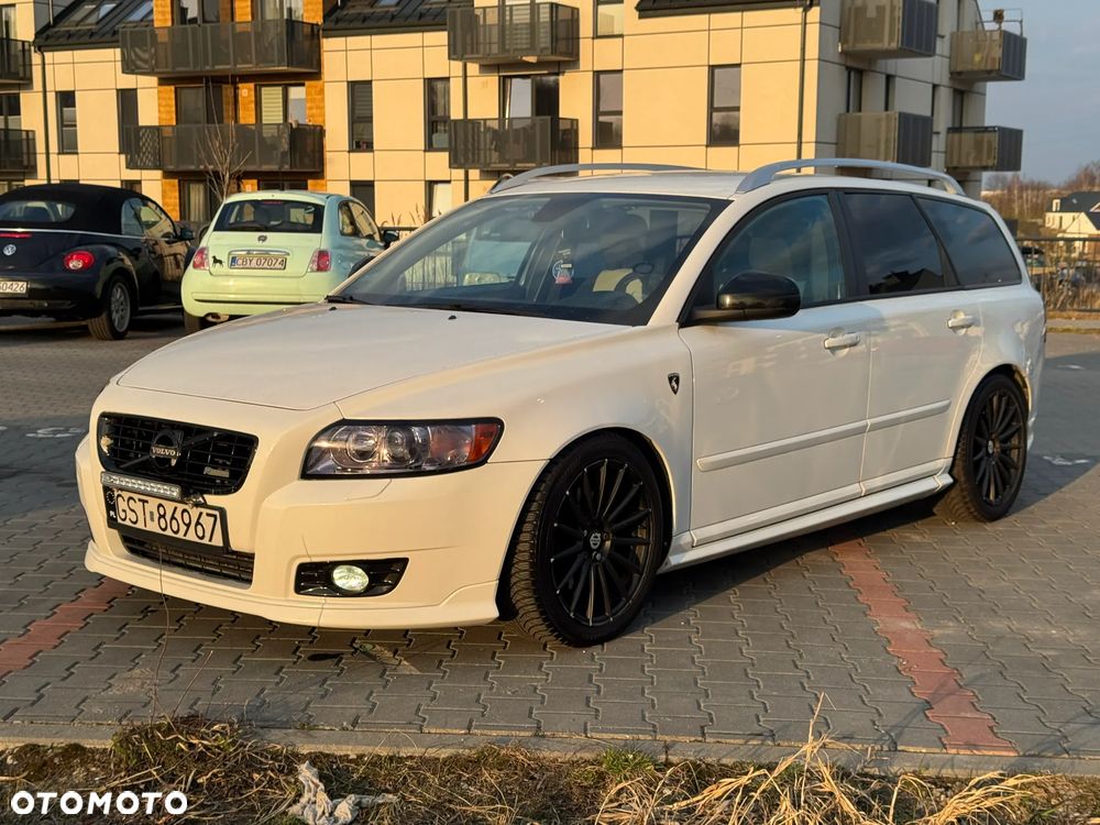 Volvo V50 - 1