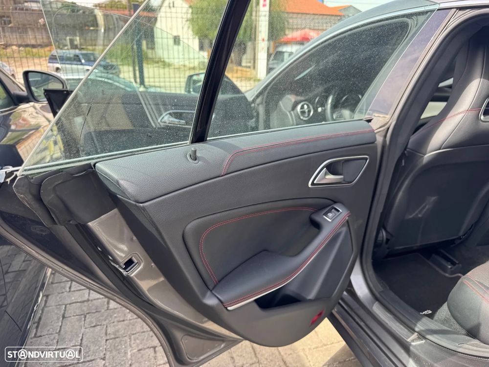 Mercedes-Benz CLA 220 d Shooting Brake Aut. - 22