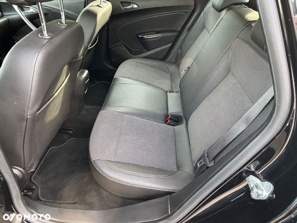 Opel Astra - 28