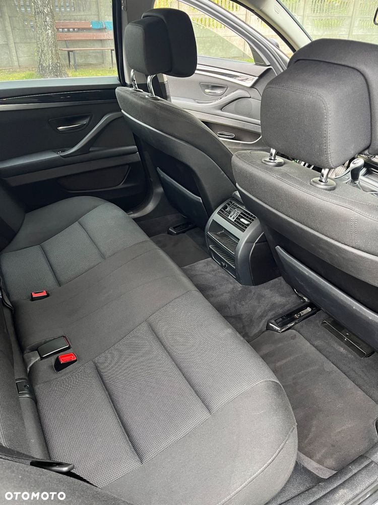 BMW Seria 5 520d - 9