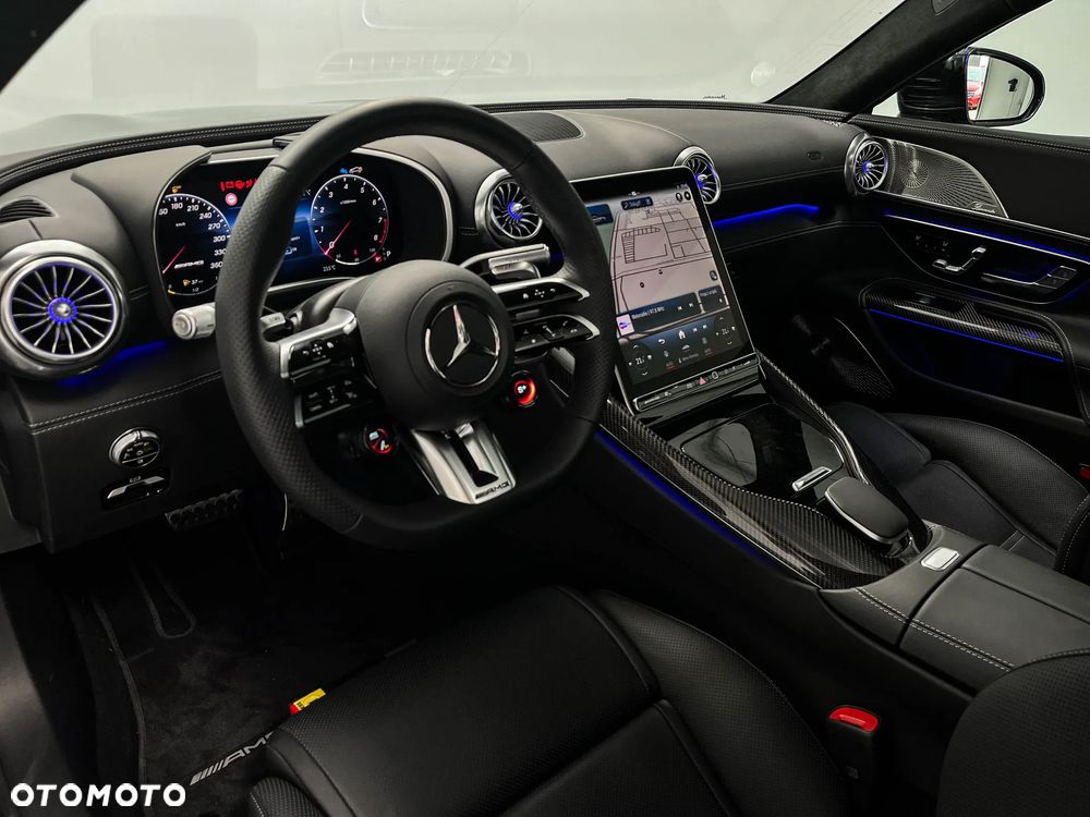 Mercedes-Benz AMG GT 63 4Matic+ - 14