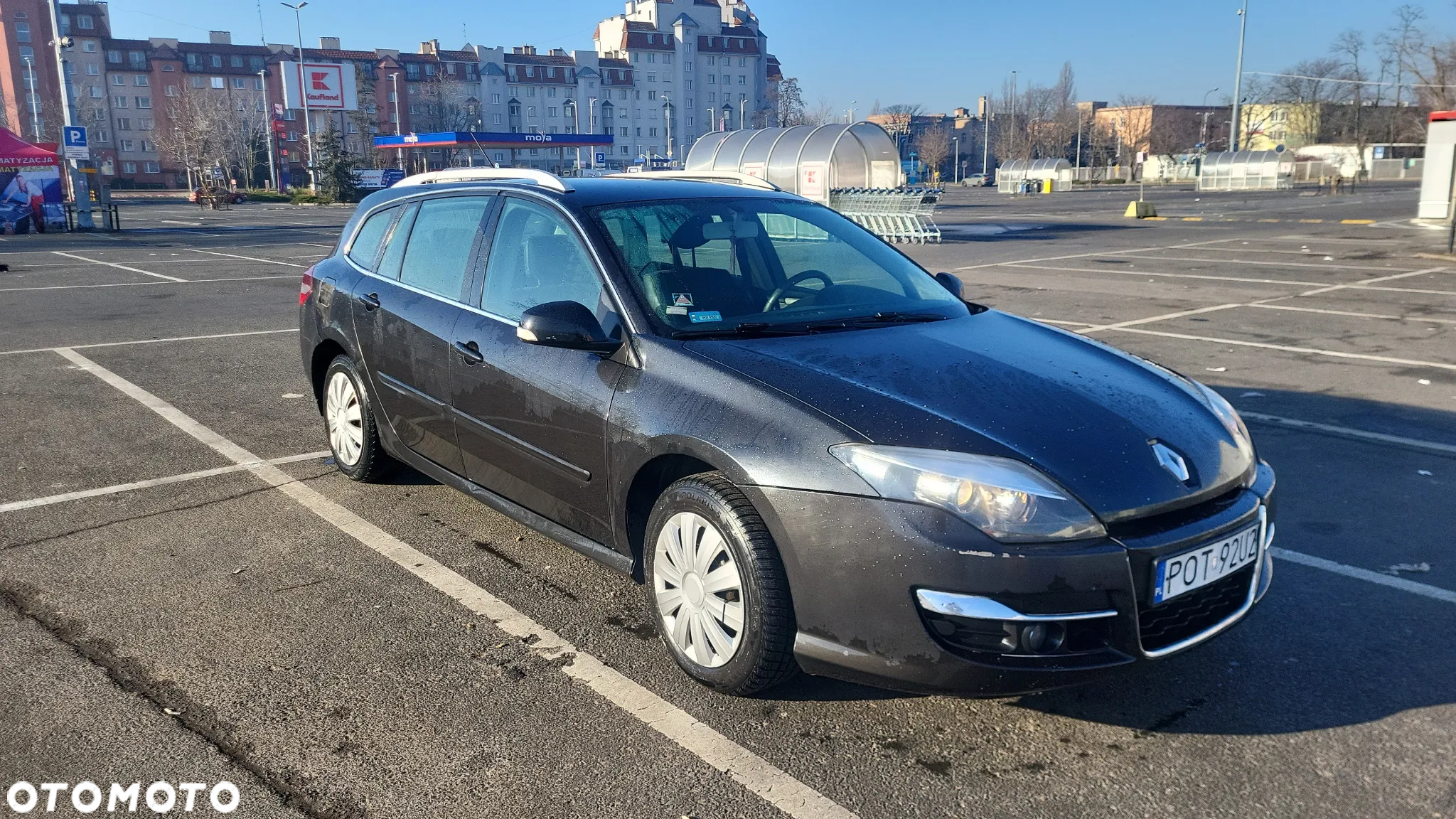 Renault Laguna 2.0 dCi Black Edition - 9