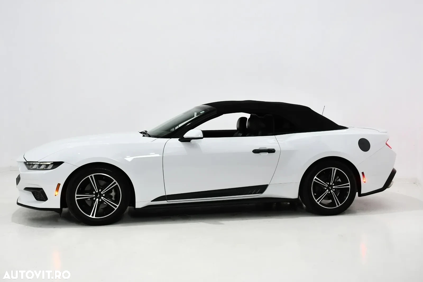 Ford Mustang Cabrio 2.3 Eco Boost - 9