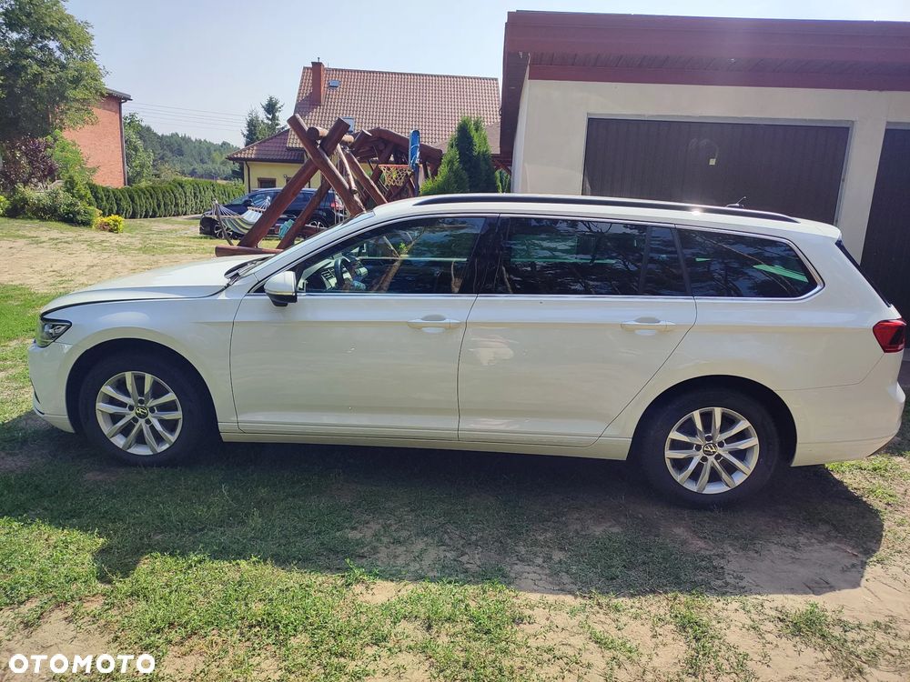 Volkswagen Passat Variant 2.0 TDI SCR DSG Business - 32