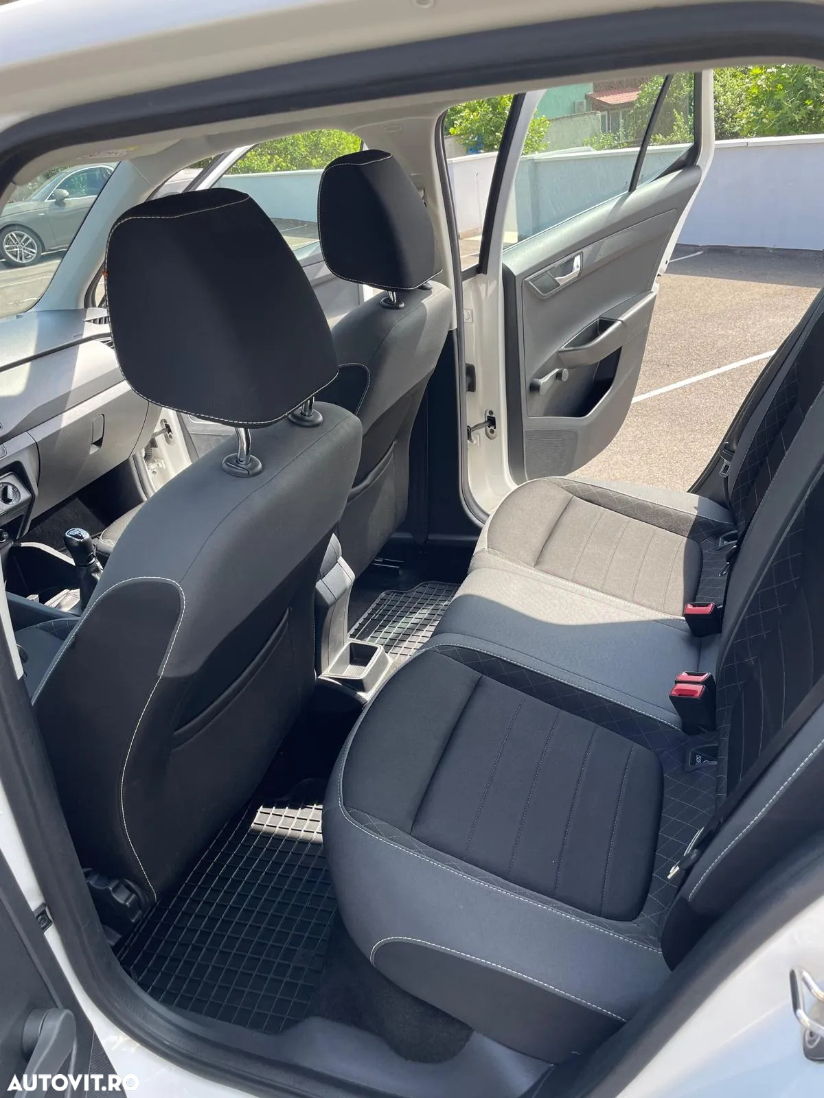 Skoda Fabia 1.0 TSI 95 CP Ambition - 11