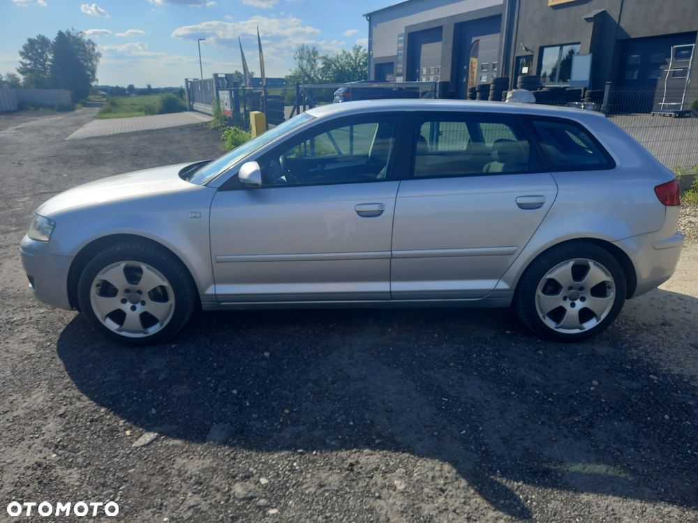 Audi A3 Sportback 1.6 Attraction - 3
