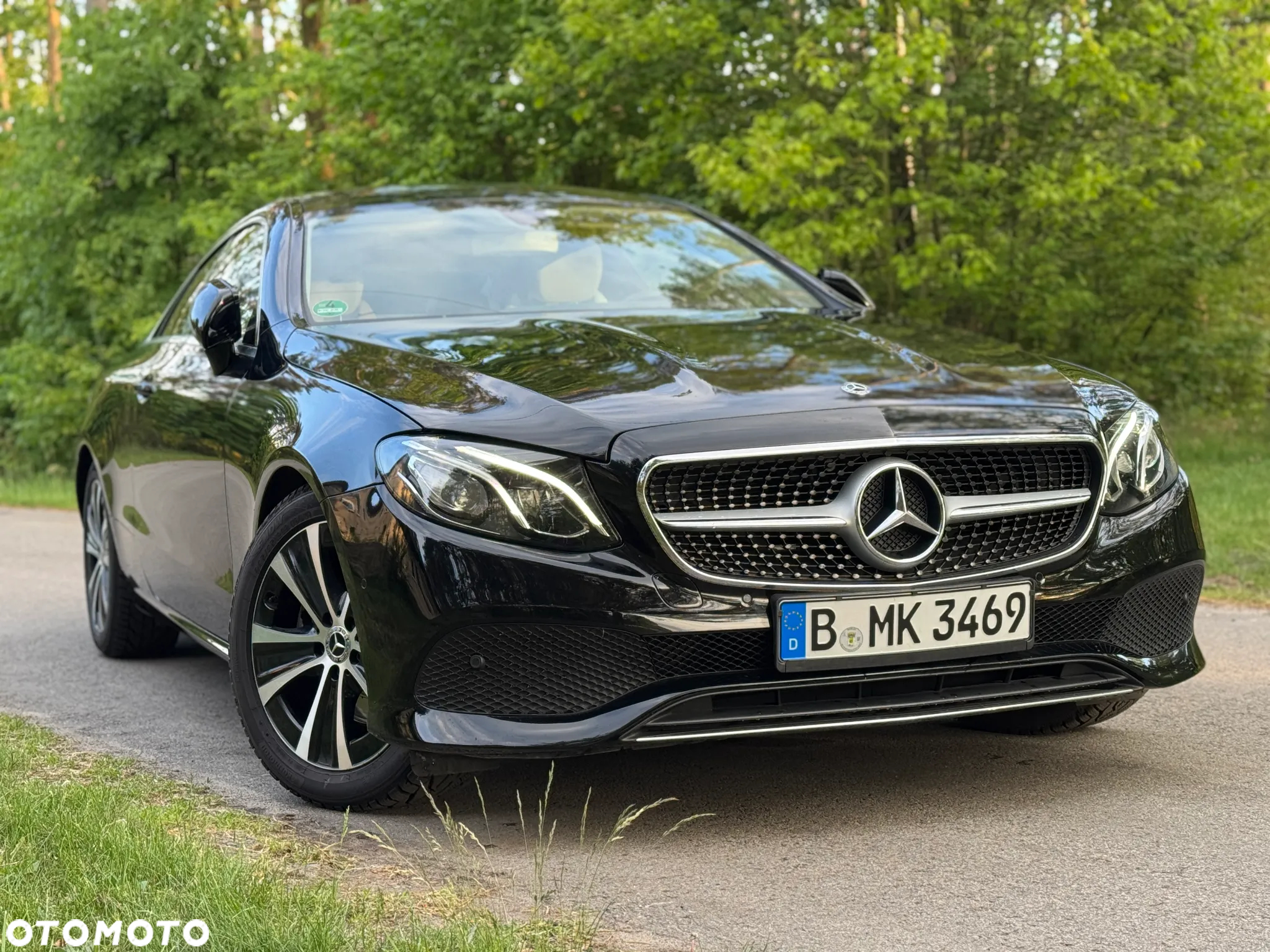 Mercedes-Benz Klasa E 220 d Coupe 9G-TRONIC - 3