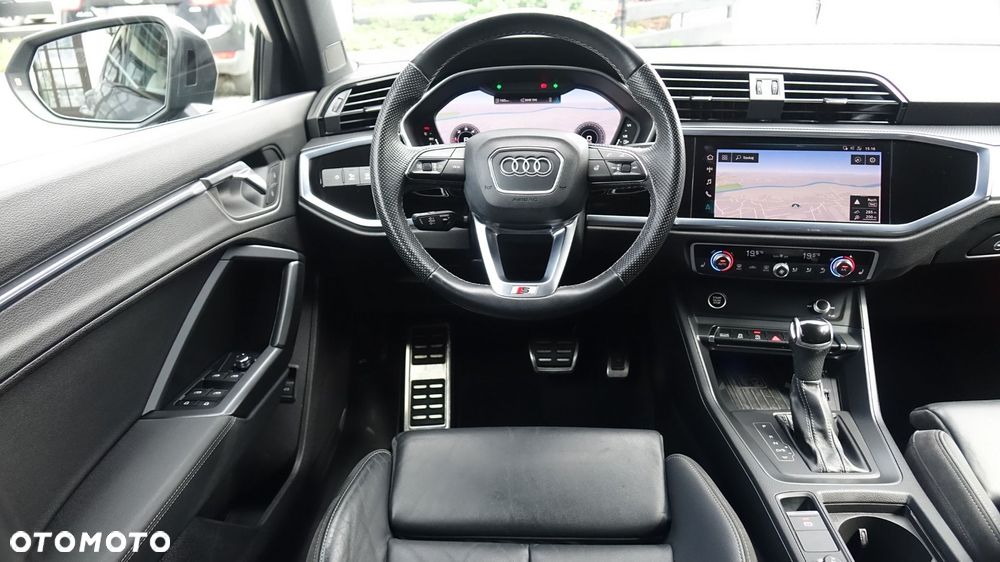Audi Q3 Sportback - 33