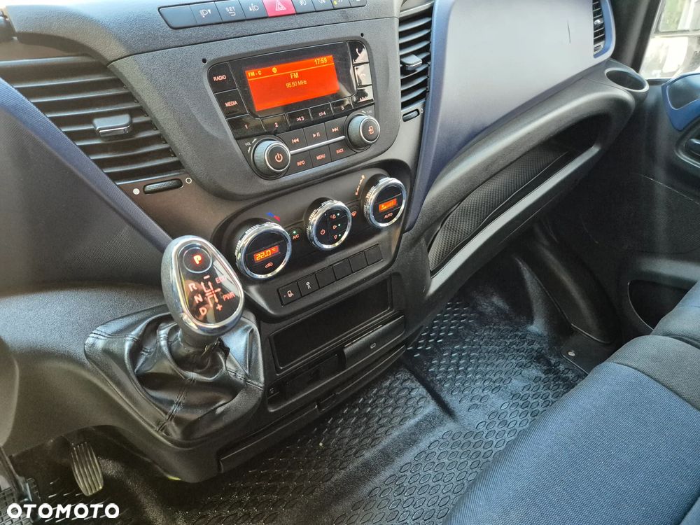 Iveco DAILY 35s18 L3H2 - 25