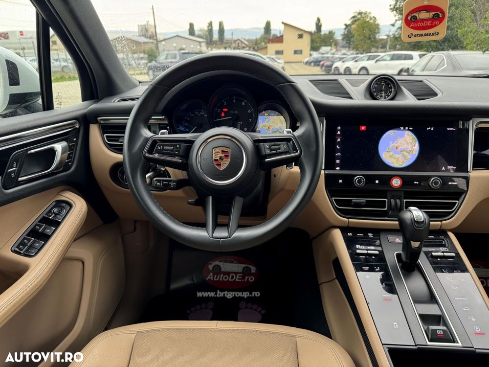 Porsche Macan - 11