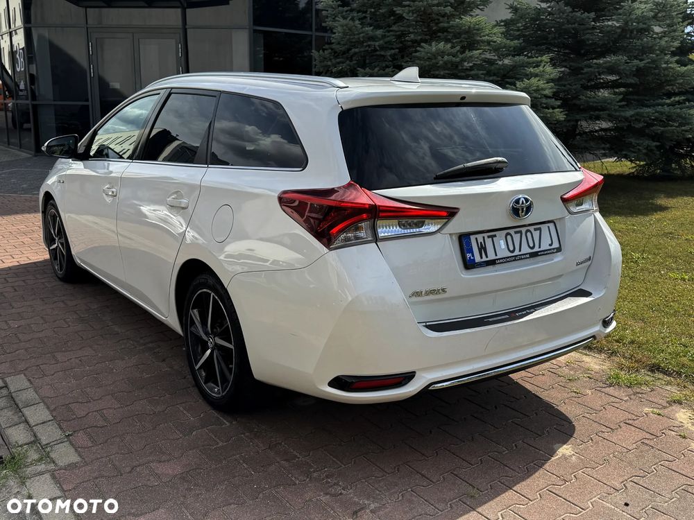 Toyota Auris 1.8 VVT-i Hybrid Automatik Touring Sports Edition S+ - 4
