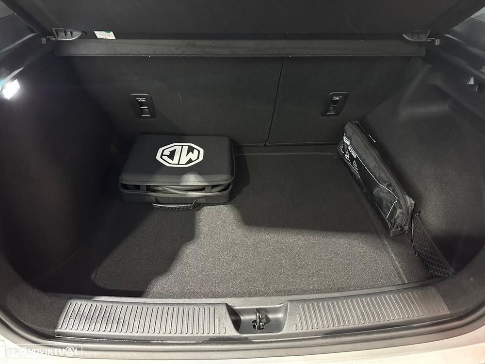 MG MG4 51 kWh Standard - 39