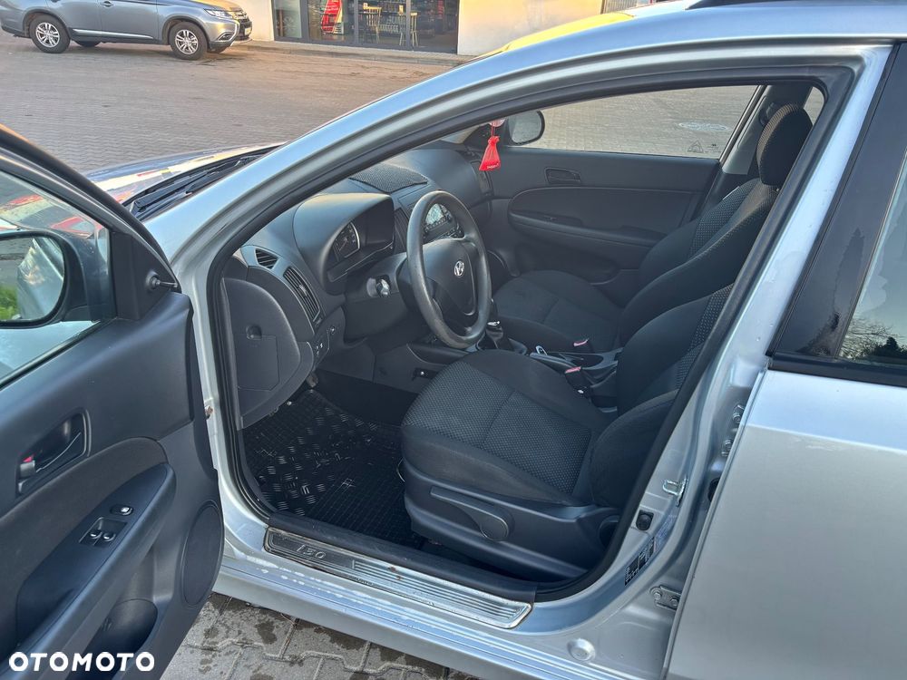Hyundai i30 i30cw 1.4 Comfort - 5