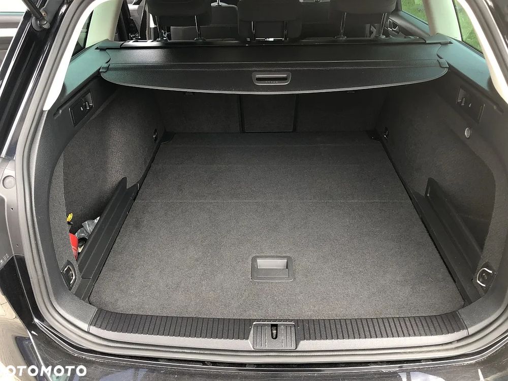 Volkswagen Passat 2.0 TDI BMT Comfortline DSG - 29
