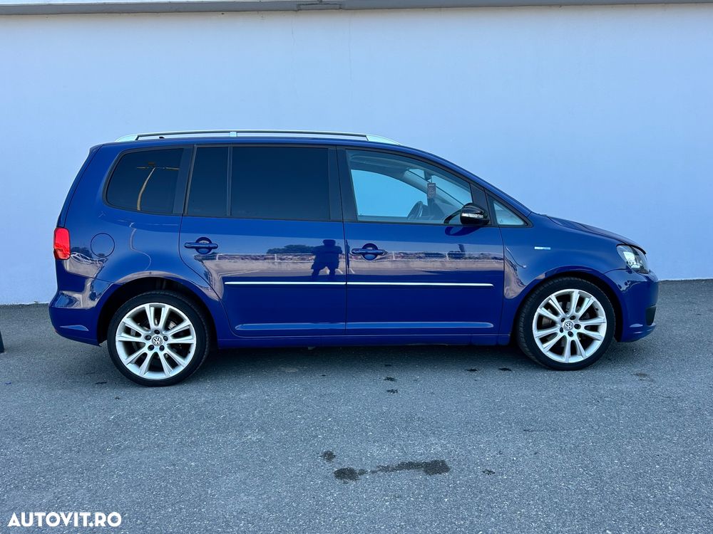 Volkswagen Touran 2.0 TDI DPF Highline DSG - 13