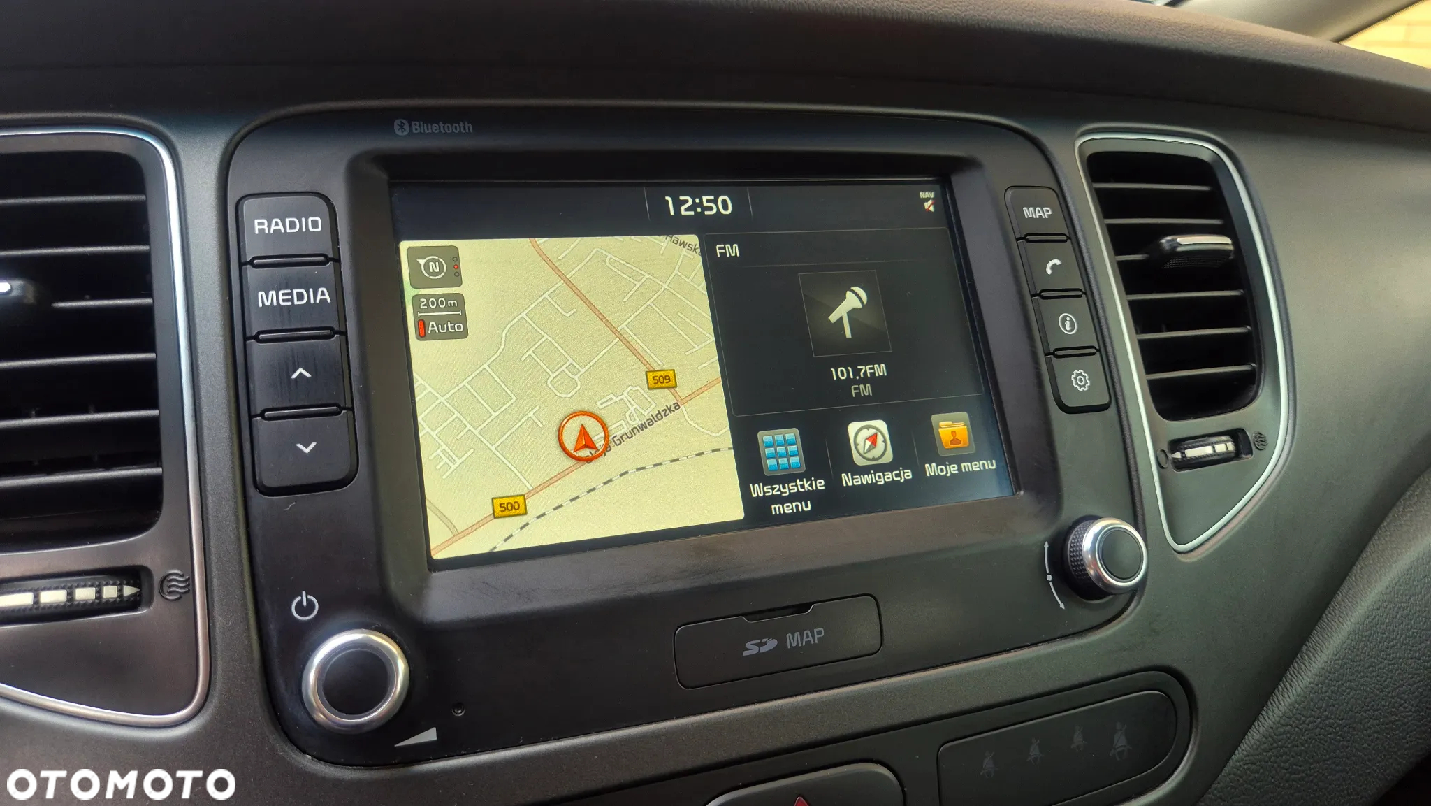 Kia Carens 1.6 GDI Dream Team Edition - 29