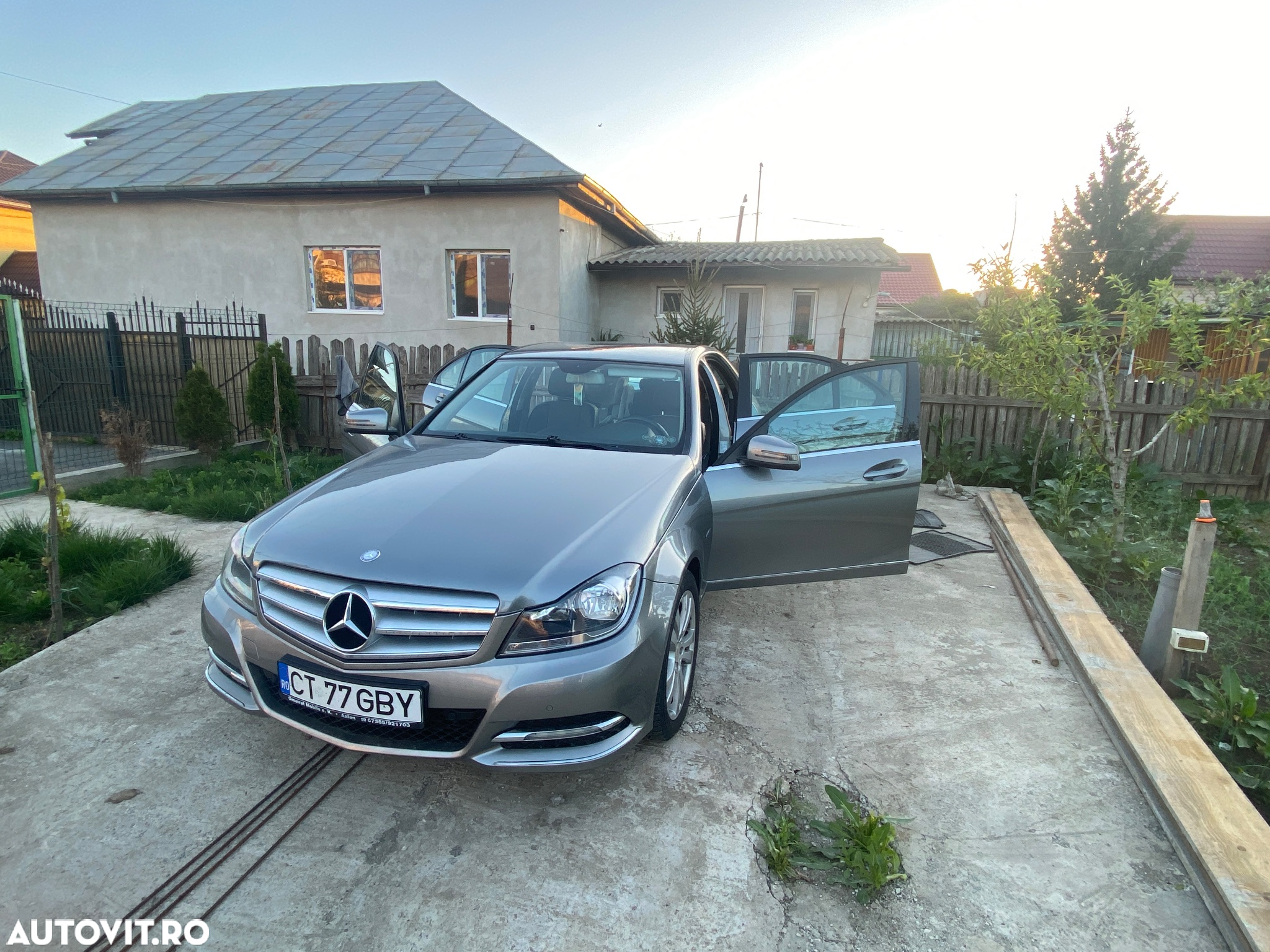 Mercedes-Benz C 220 CDI - 19