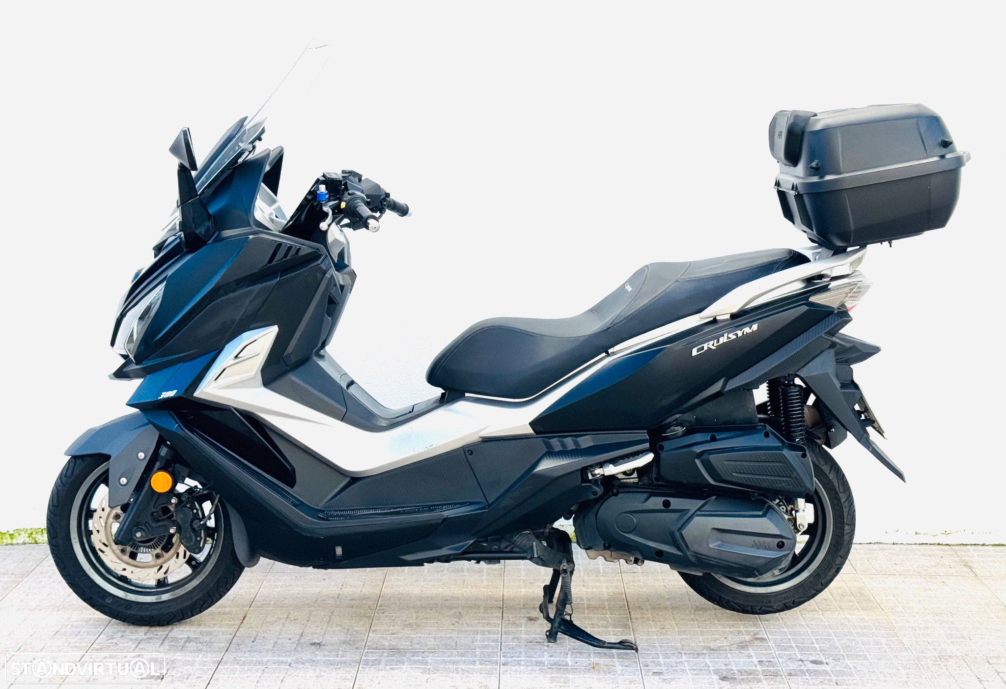 Sym Cruisym 300cc - 4