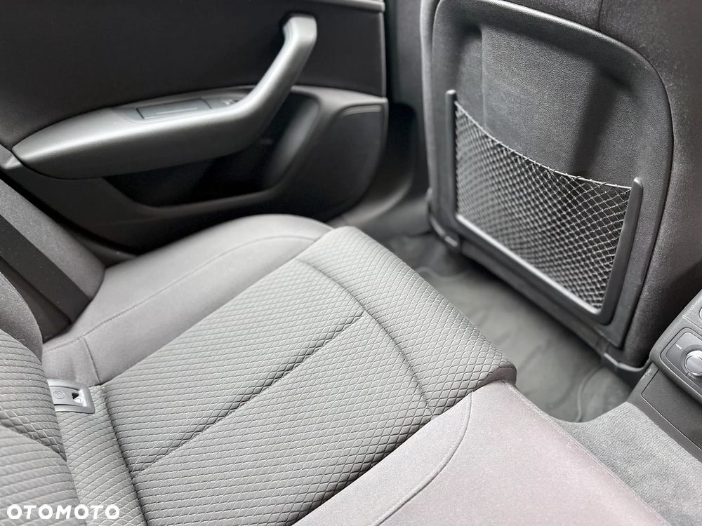Audi A6 Avant - 30