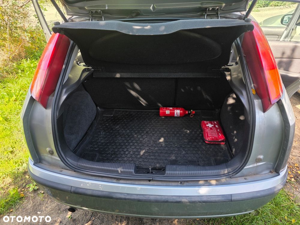 Ford Focus 1.6 Comfort X / 100 - 5