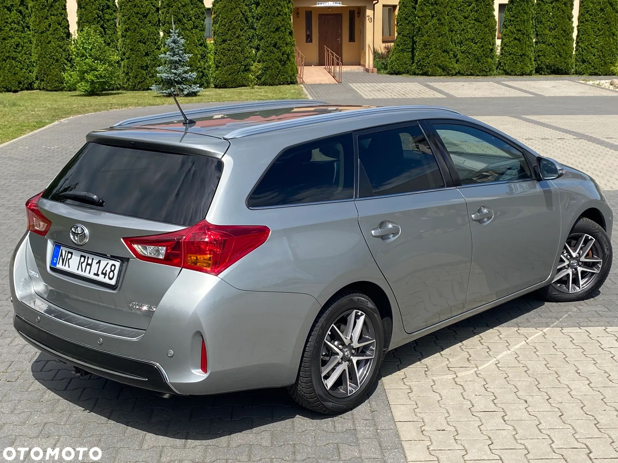 Toyota Auris - 10