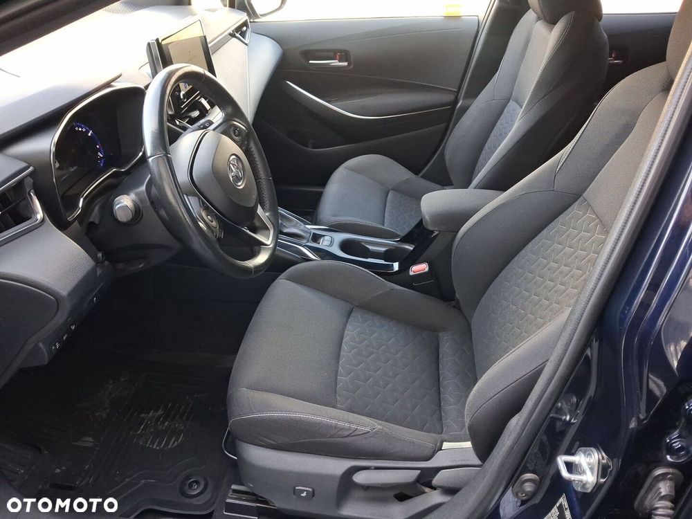 Toyota Corolla 1.8 Hybrid Comfort - 16