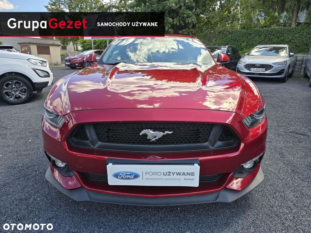 Ford Mustang - 2