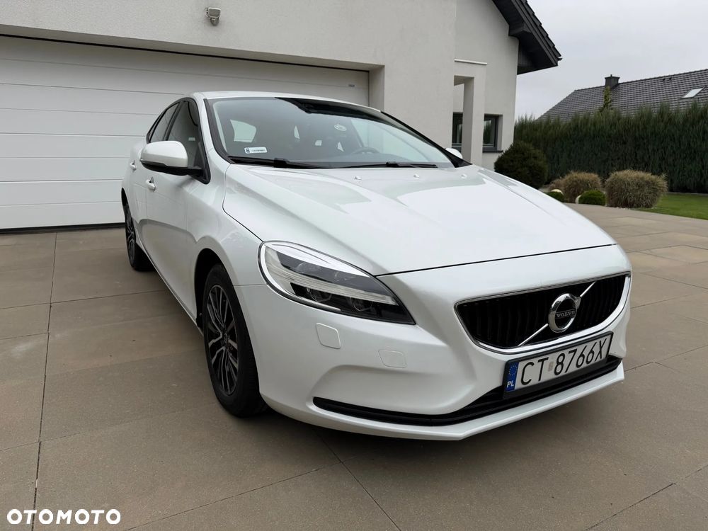 Volvo V40 D4 Drive-E Inscription - 4
