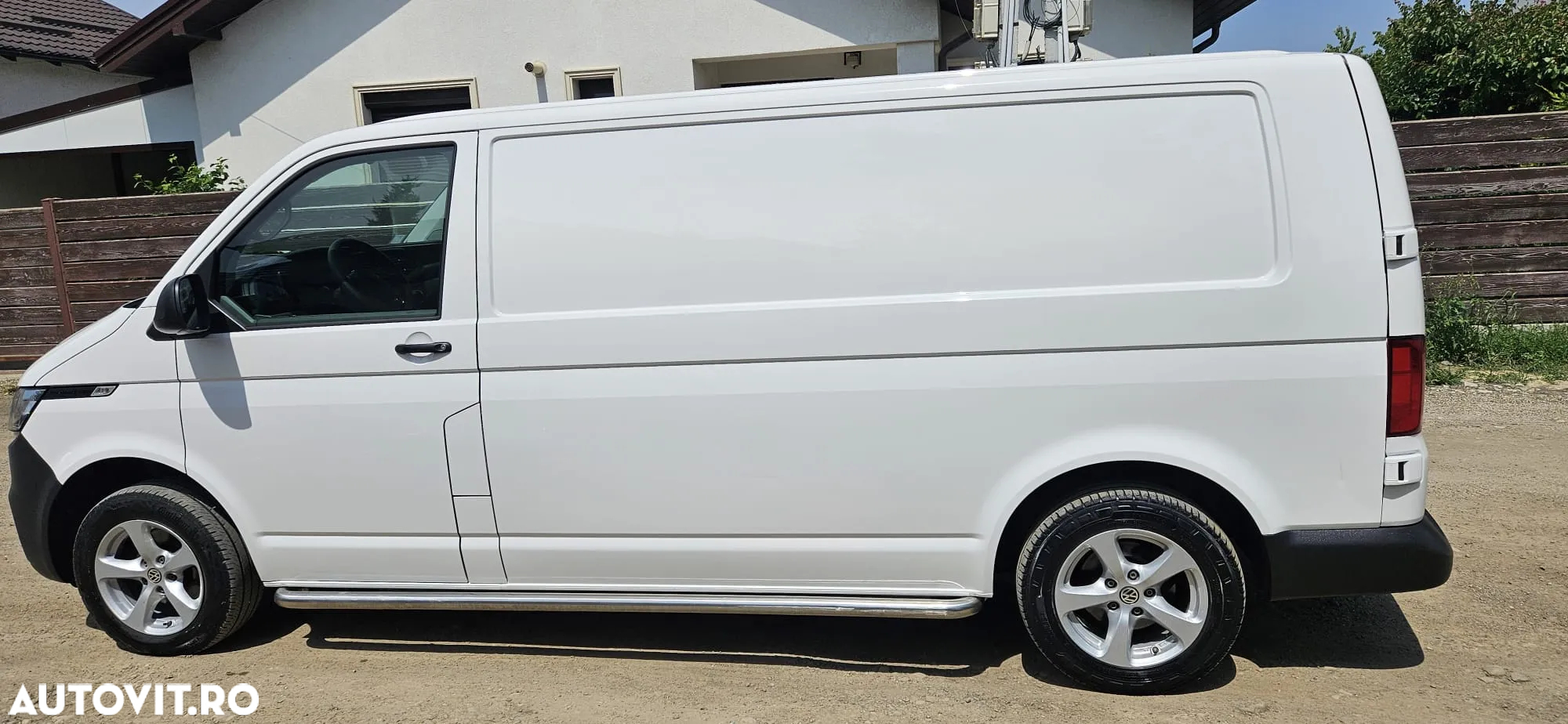 Volkswagen Transporter - 11