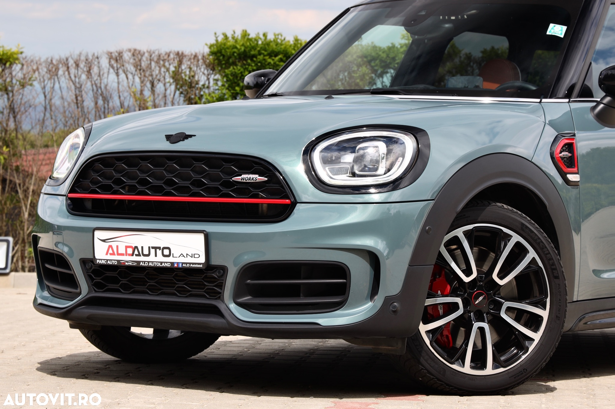 Mini Countryman JCW ALL4 - 32
