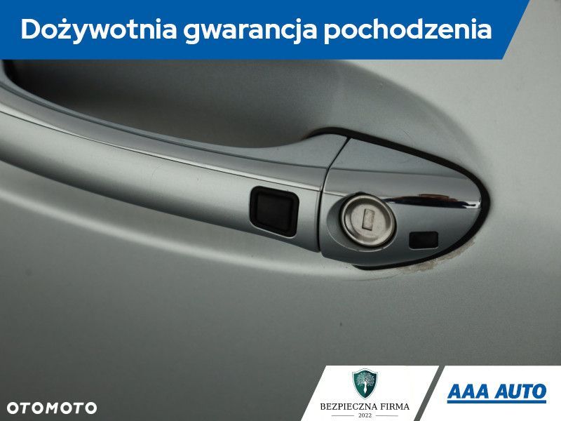 Mercedes-Benz CLK - 11