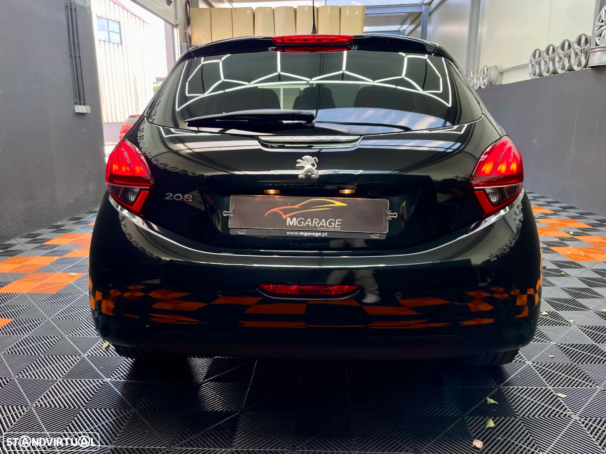 Peugeot 208 1.2 PureTech Style - 10