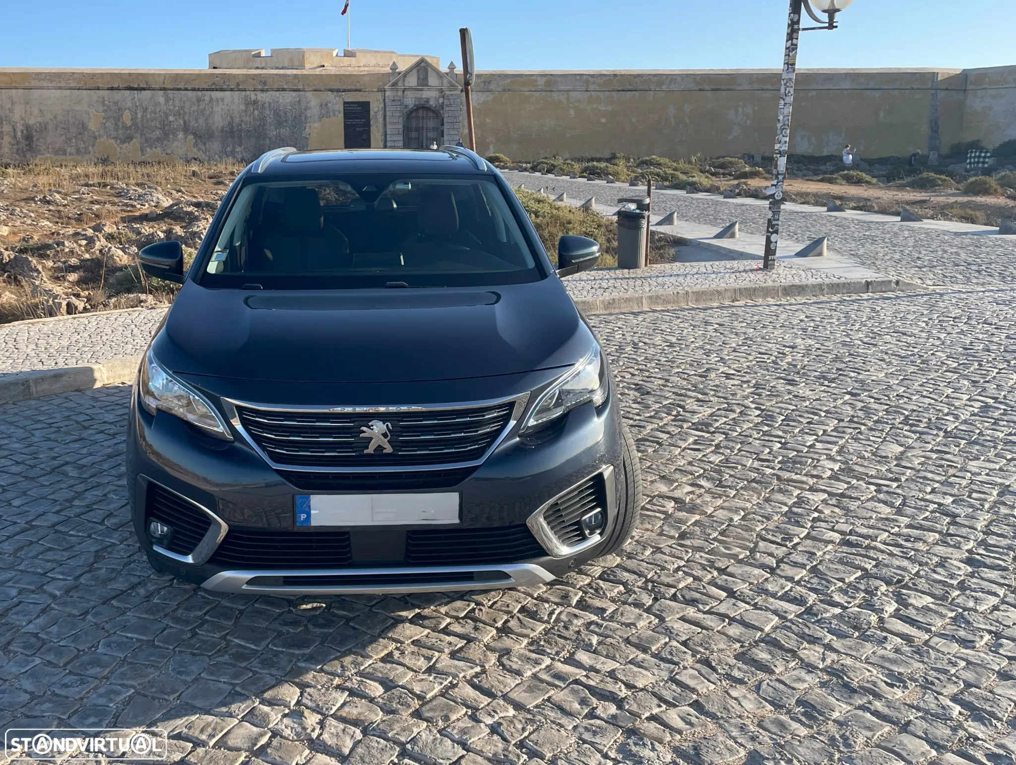 Peugeot 5008 1.2 PureTech Allure EAT6 - 2