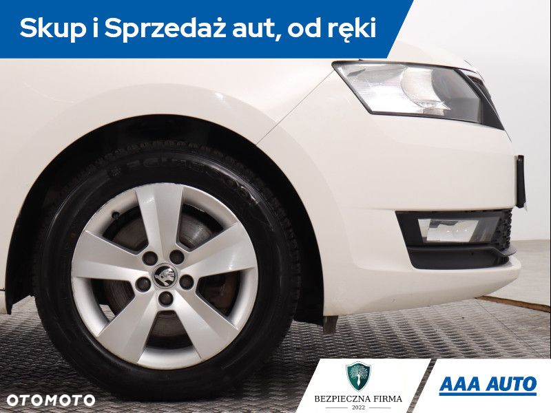 Skoda RAPID - 14