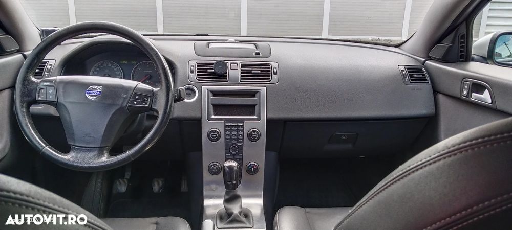 Volvo S40 2.0D - 5