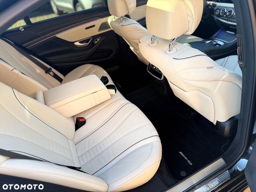 Mercedes-Benz Klasa S 560 4-Matic L 9G-TRONIC - 24