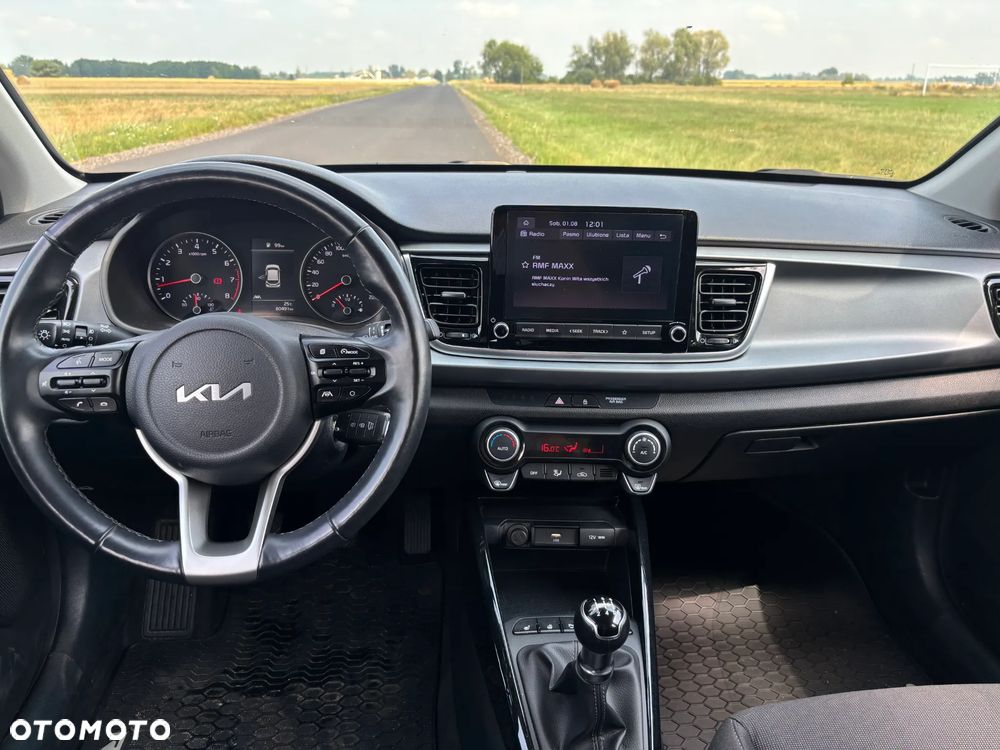 Kia Rio - 15