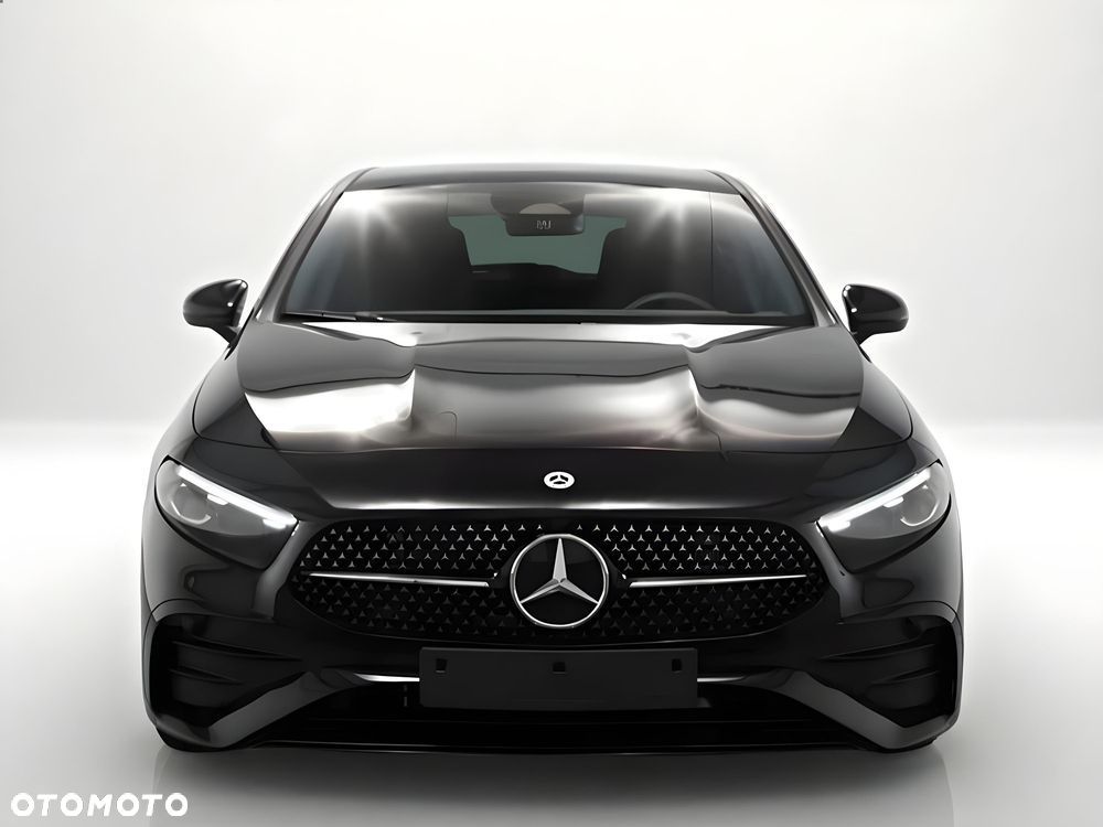Mercedes-Benz Klasa A 200 AMG Line 7G-DCT - 2