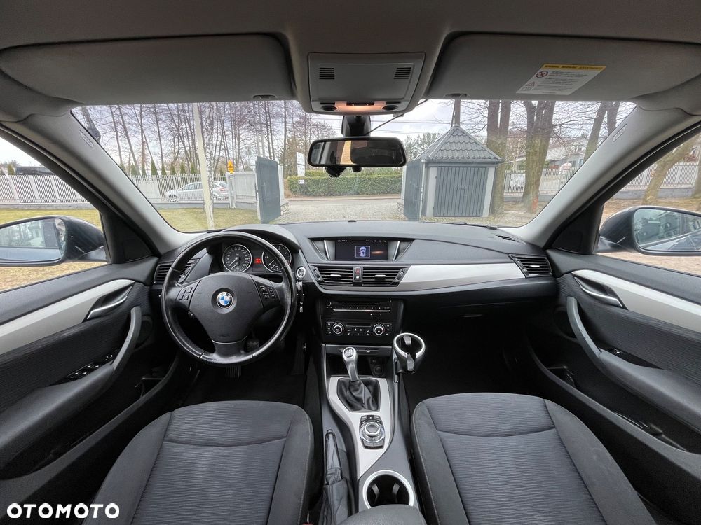 BMW X1 sDrive18d - 10