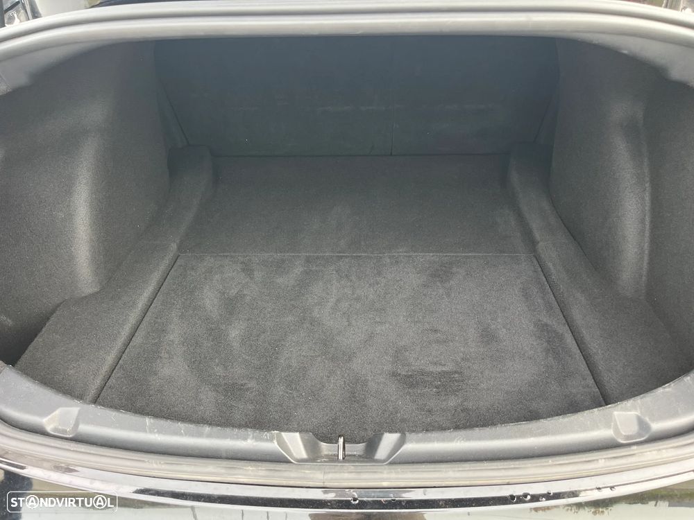 Tesla Model 3 Long Range Tração Integral - 10