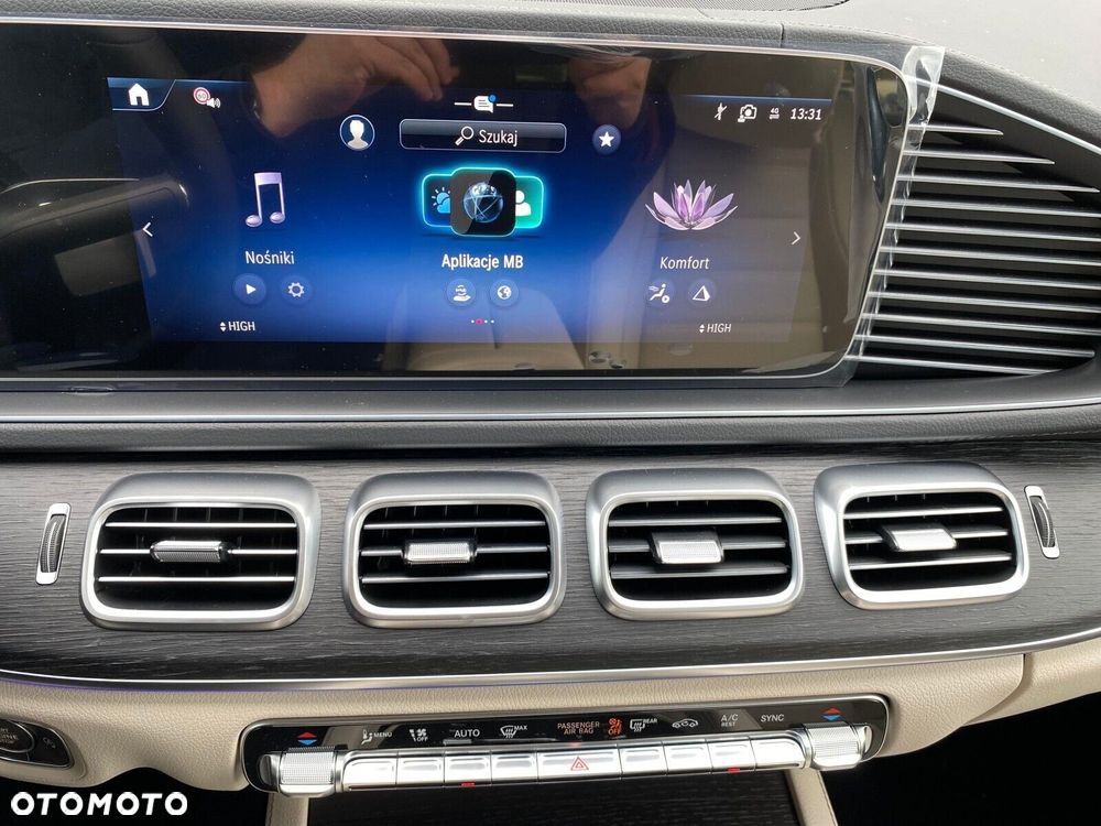 Mercedes-Benz GLE - 16