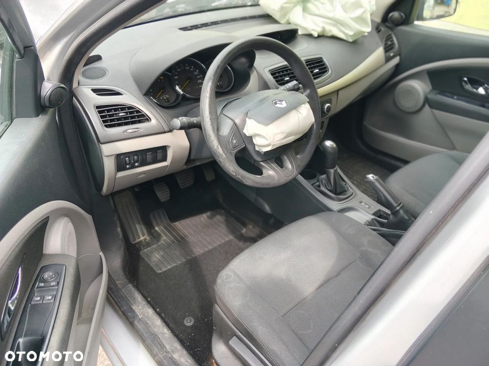 Renault Megane III 5D H/B TED69 K4M Części - 7