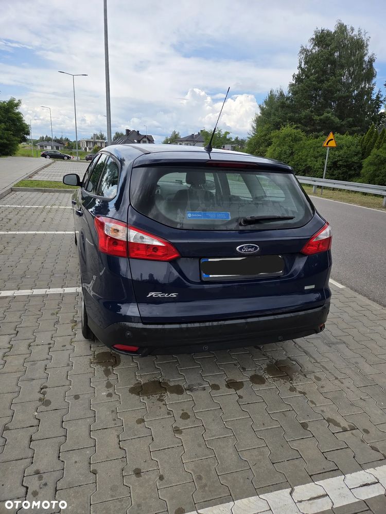 Ford Focus 1.0 EcoBoost Trend - 4