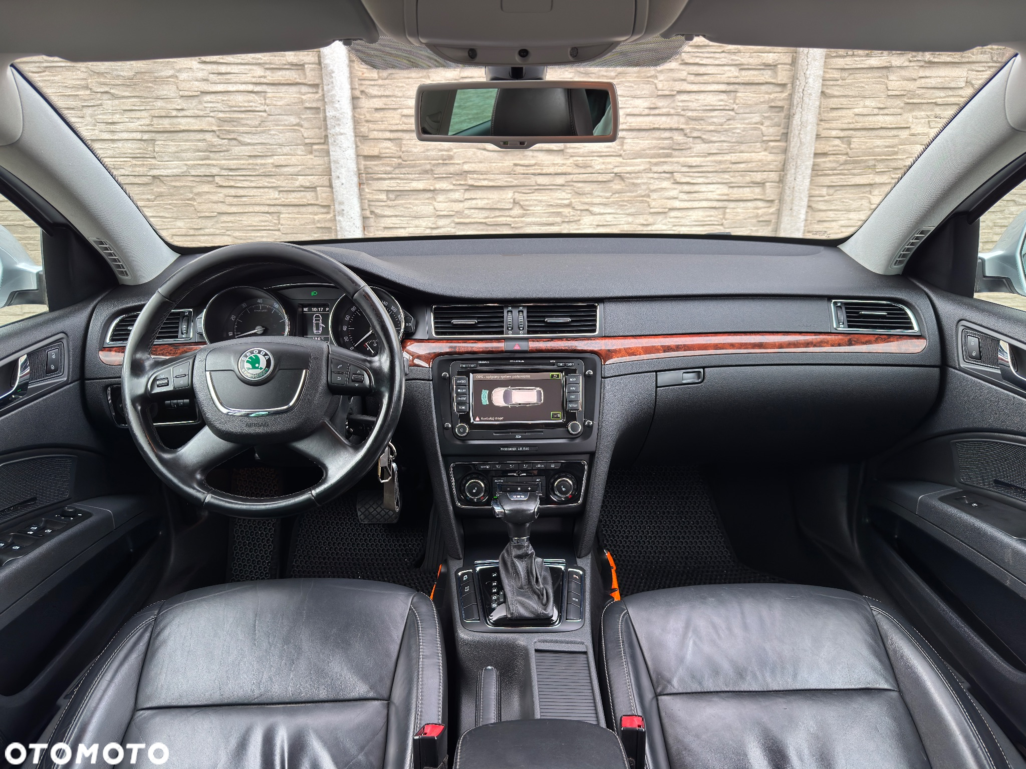Skoda Superb 1.8 TSI Platinum DSG - 4