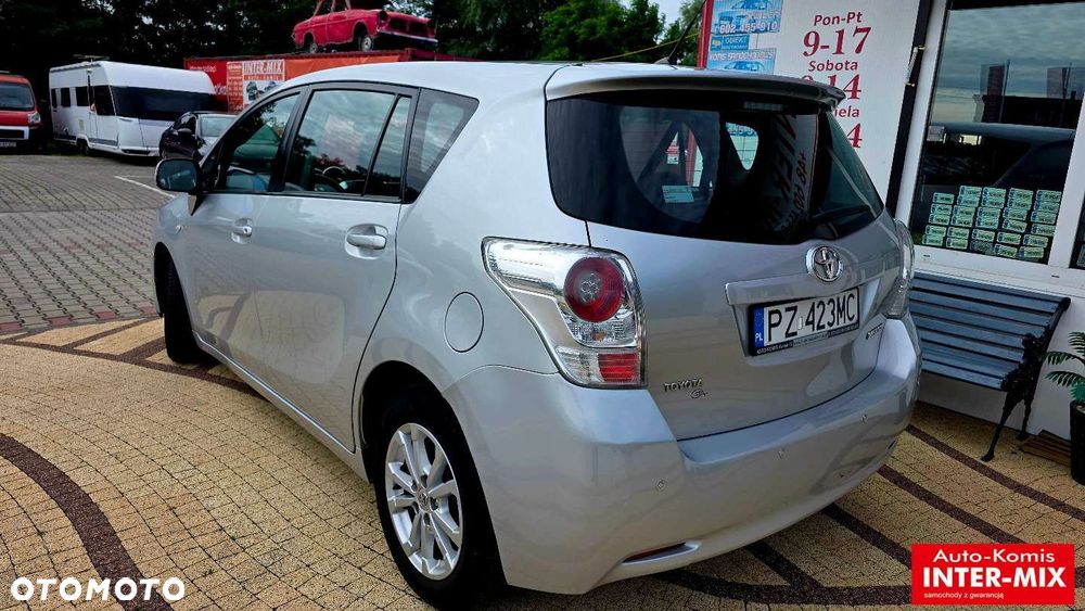 Toyota Verso - 3