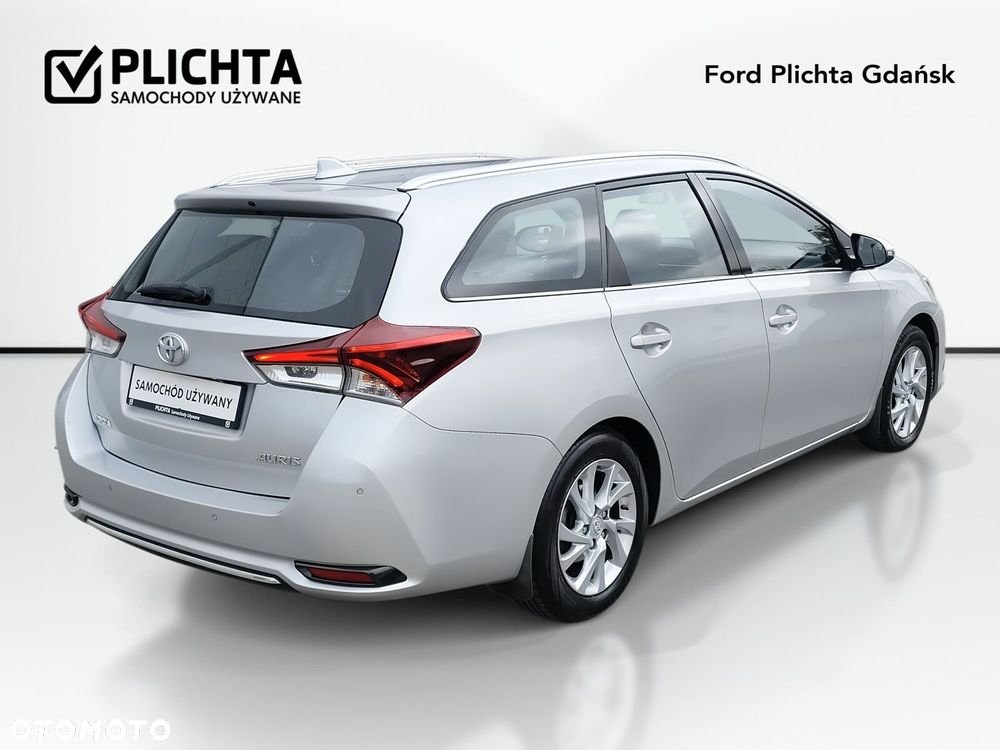 Toyota Auris - 5