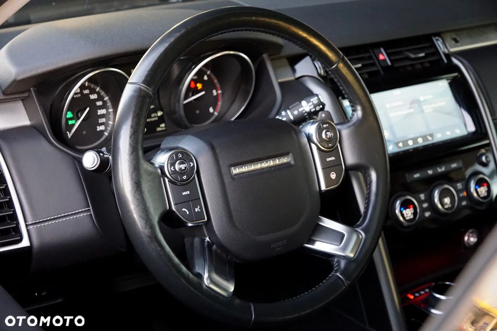 Land Rover Discovery V 3.0 TD6 First Edition - 21