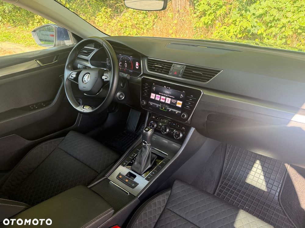 Skoda Superb 2.0 TSI Ambition DSG - 12