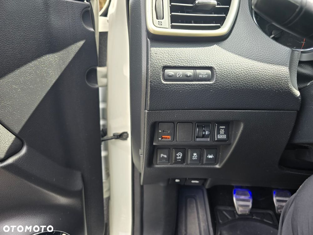 Nissan Qashqai 1.6 dCi 4x4 Acenta S&S - 10